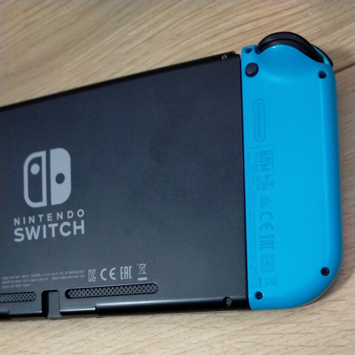 Switch本体