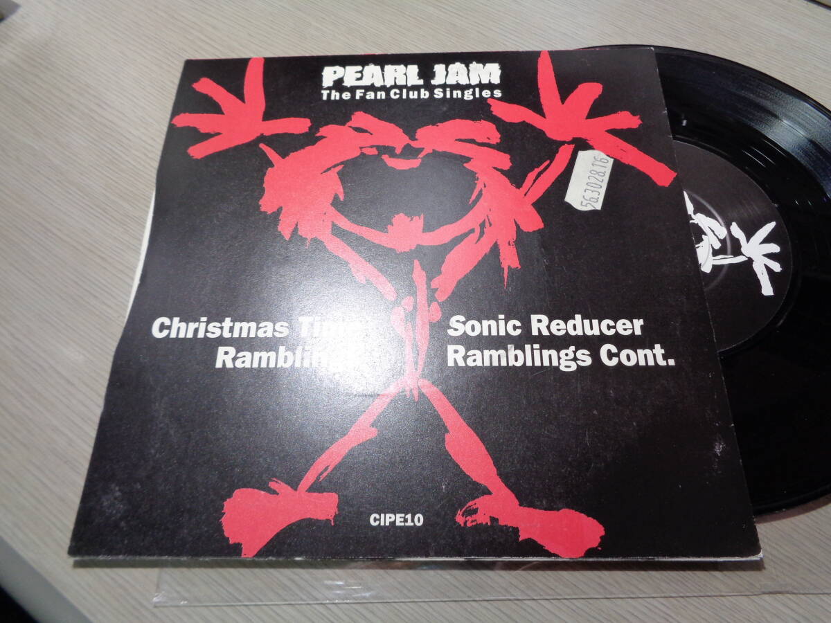  перламутр  *  ...,PEARL JAM/THE FAN CLUB SINGLES/CHRISTMAS TIME RAMBLINGS,SONIC REDUCER RAMBLINGS CONT.(JEREMY:CIPE10 MINT 7 EP