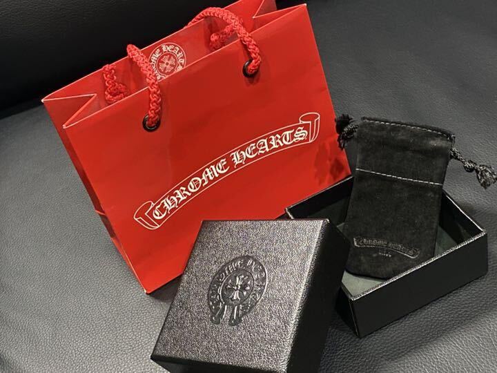 クロムハーツ 付属品3点セット 赤 ch chrome hearts アクセサリーボックス ギフト クロス ショッパー ダガー レザーポーチ 革袋 紙袋 袋 箱_画像2