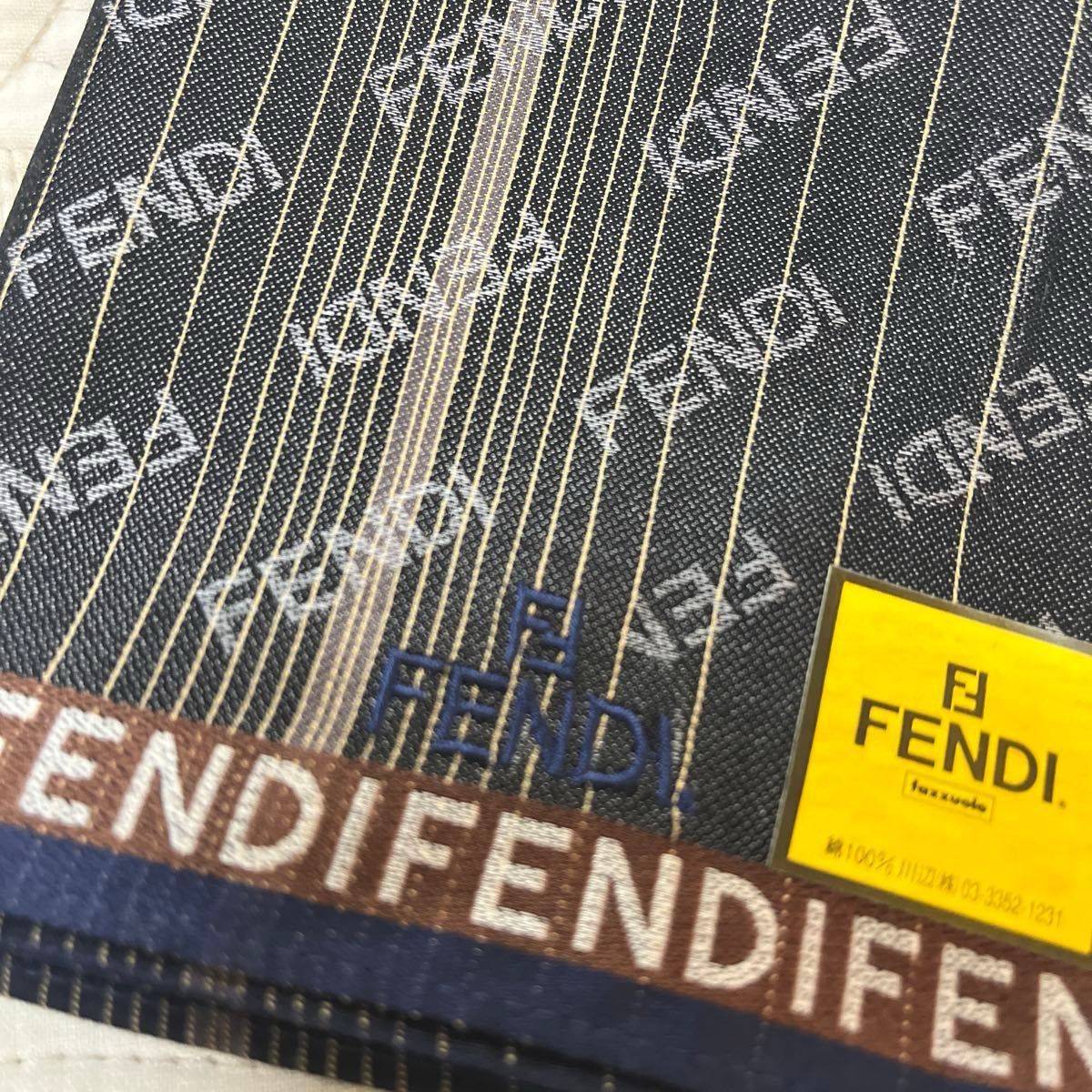 FENDI フェンディ ハンカチ 綿100% 新品未使用