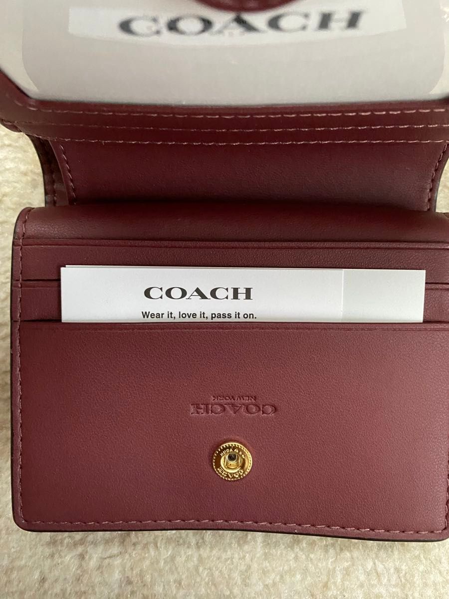 新作 未使用)COACH スナップ ウォレット・チェリー プリント 新作 未使用)COACH スナップ ウォレット・チェリー プリント