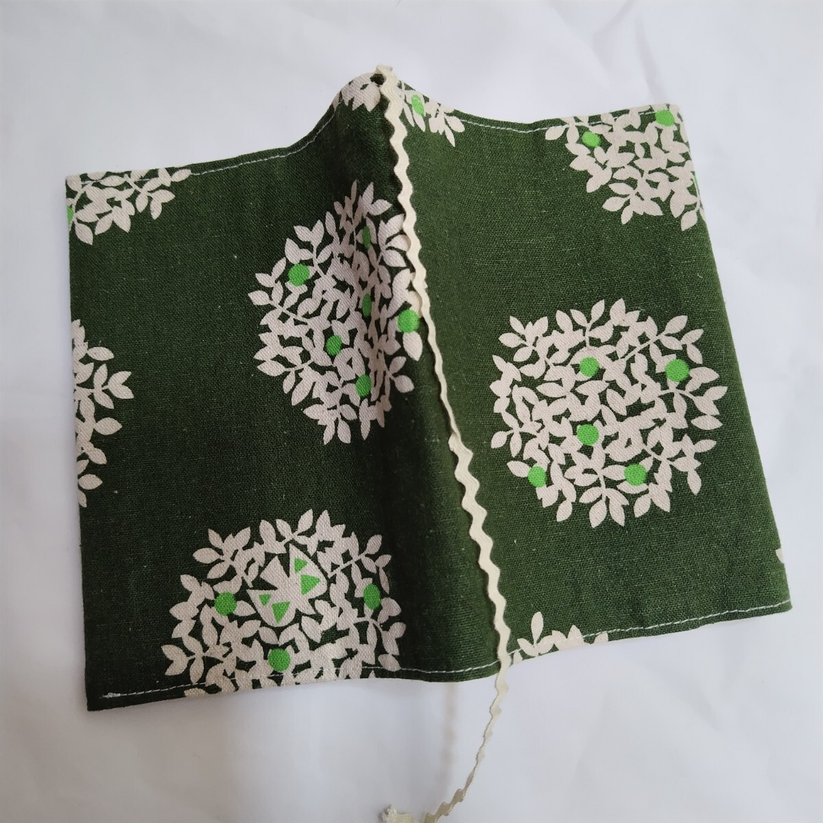 [ library book@ size ] book cover No.3 Circle tree green hand made 