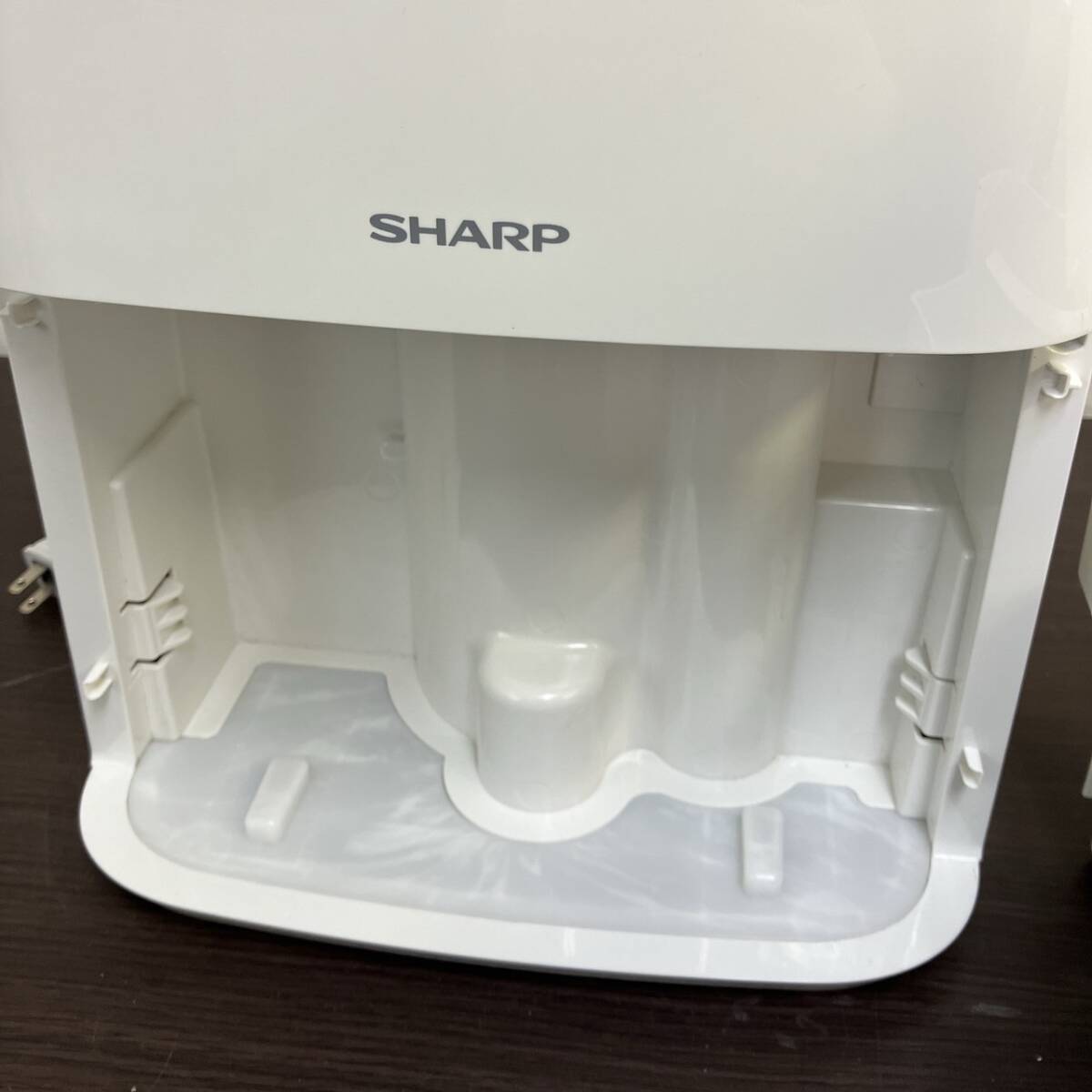 シャープ V-H71-W 除湿機 衣類乾燥 プラズマクラスター SHARP 2018年製 /T4096-S_画像7