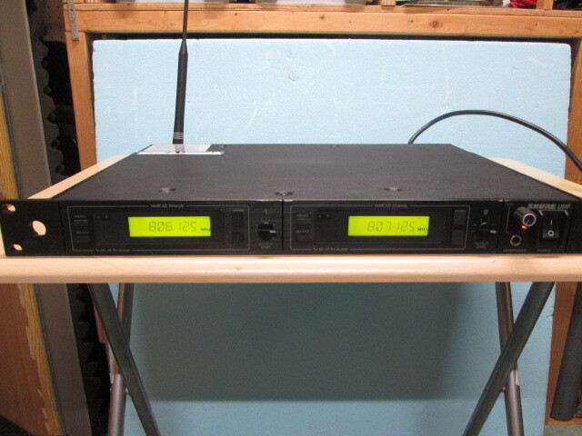 Yahoo!オークション - SHURE U4D-JB DUAL RECEIVER 中古品 使え Yahoo!オークション - SHURE U4D-JB DUAL RECEIVER 中古品 使え