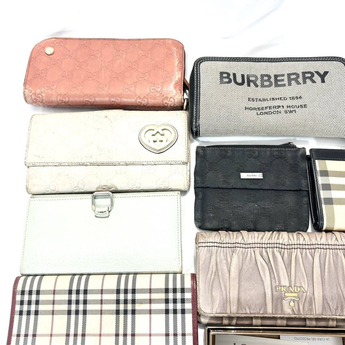 1円〜 37点セット まとめ売りPRADA プラダ GUCCI グッチ Burberry バーバリー 財布 キーケース 長財布 折財布 箱付 大量 ブランド 美品〜の画像8