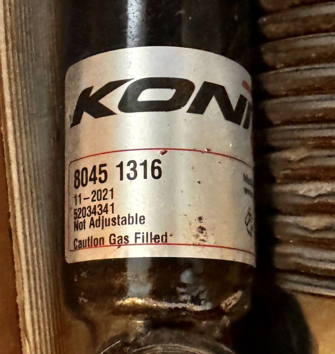 美品中古 アバルト595 フェーズ4純正 KONIサスペンションF&Rセット+スタビリンクの画像4