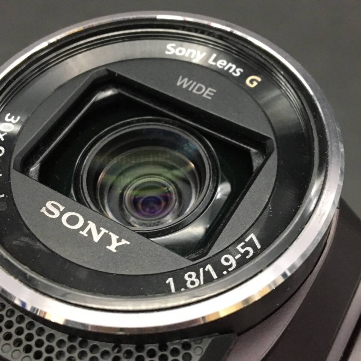 ER0122-7-4 HDR-PJ670 ソニー SONY HDビデオカメラ Handycam 箱付き　60サイズ_画像9