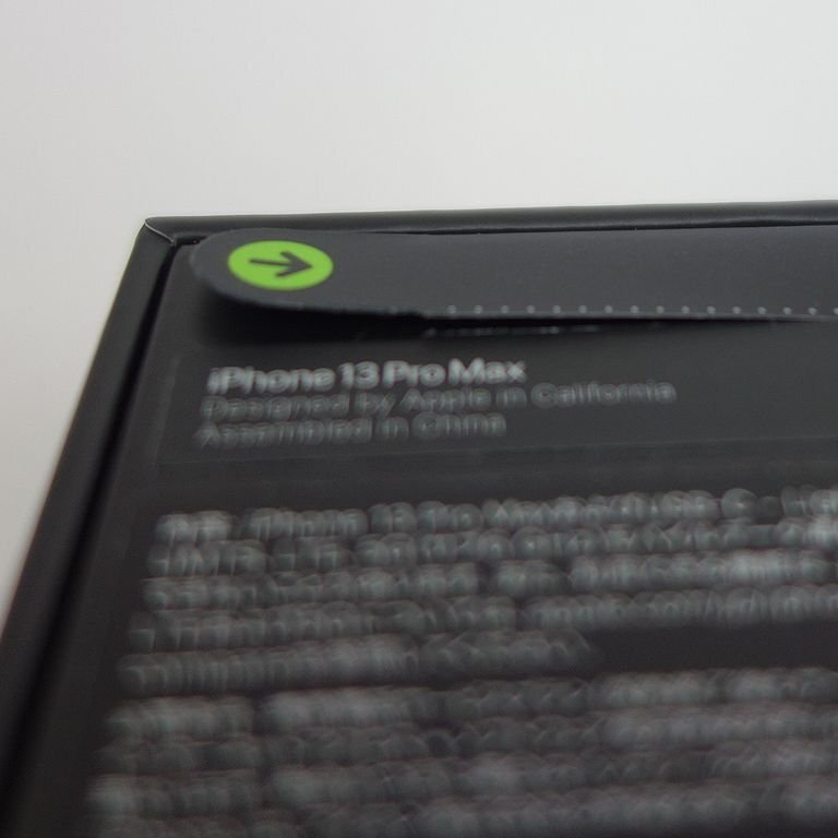新品 未開封 iPhone 13 Pro Max 1TB シエラブルー Appleストア購入品 SIMフリー 送料無料 インボイス可 【k0330-1320-0401】清Tパの画像3