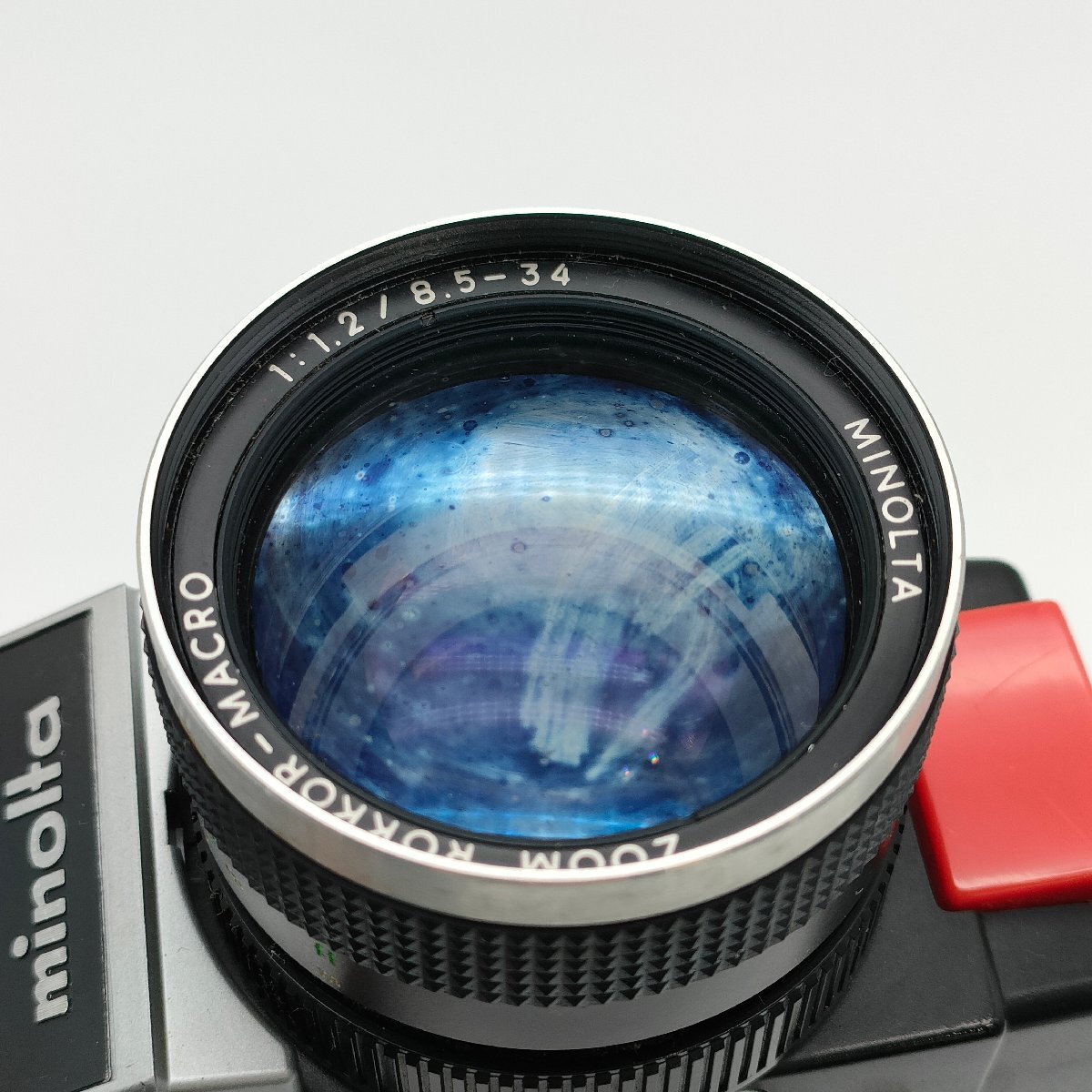 minolta XL-400 ミノルタ 8ミリ フィルムカメラ 昭和 レトロ アンティーク コンパクト 動作未確認 ジャンク品 現状品渡し S698-2の画像4