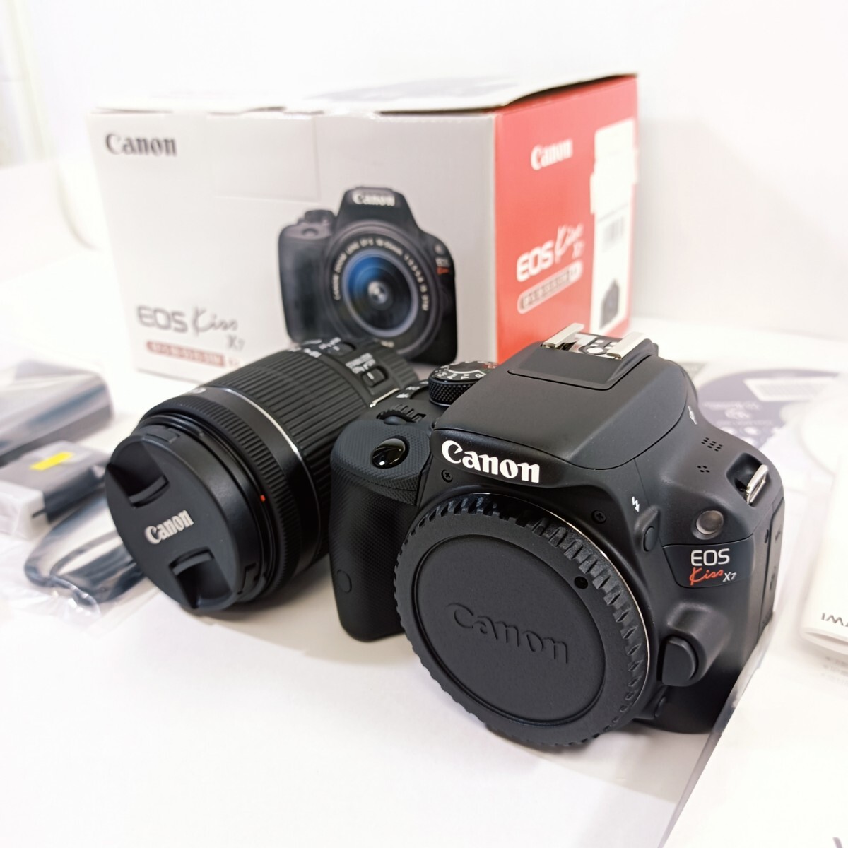 未使用長期保管品 Canon キャノン EOS KissX7 デジタル一眼レフカメラ EF-S 18-55 IS STM kit _画像1