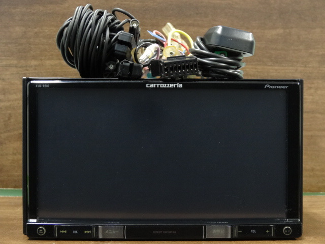 NVN0100【2014年地図】☆ carrozzeria AVIC-RZ07 ☆ 7V型ワイドVGA地デジ/DVD-V/CD/Bluetooth/SD/チューナー・DSP AV一体型メモリーナビの画像1