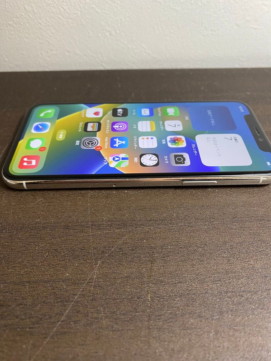 68568  iPhone11 Pro 64GB シルバー　SIMフリー　中古品　※本体のみ