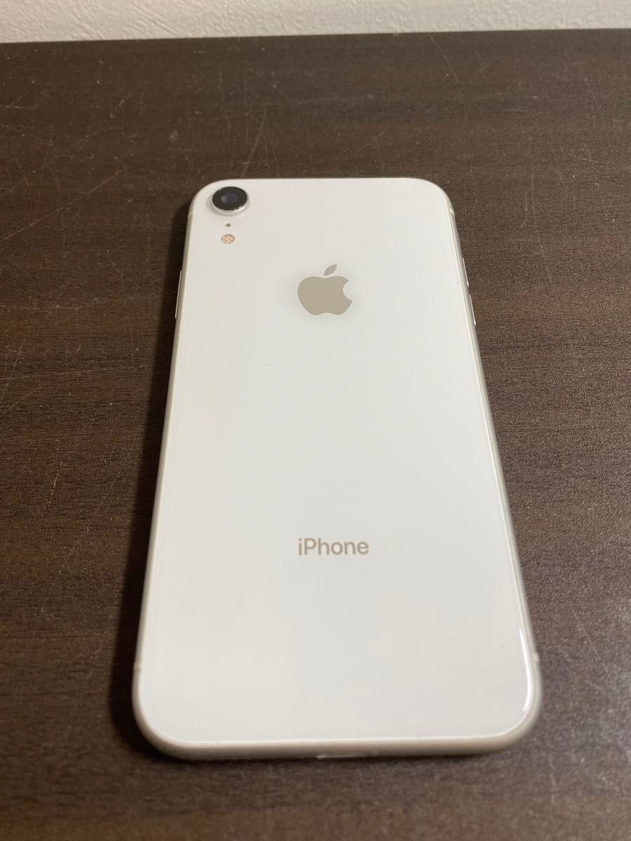 99201  iPhoneXR 64GB ホワイト　SIMフリー　ジャンク品　※本体のみ