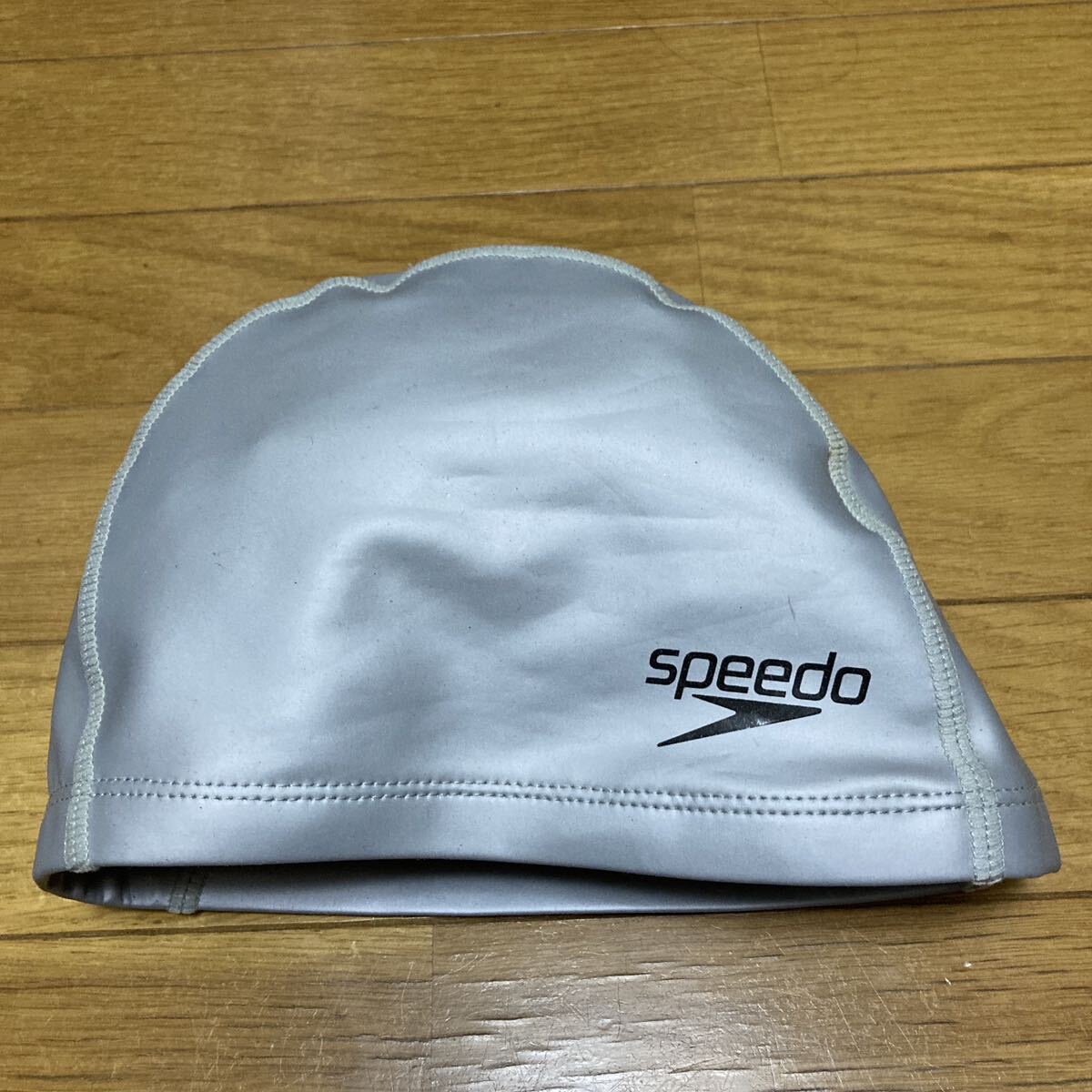 Speed ​​Speedo 50 см силиконовой серебряная плавательная шапка плавание шляпы для плавательной шляпы