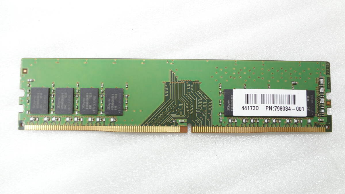 デスクトップ用メモリ SKhynix 1R×8 PC4-2400T 8GB ×1枚 中古動作品(w895） _画像2