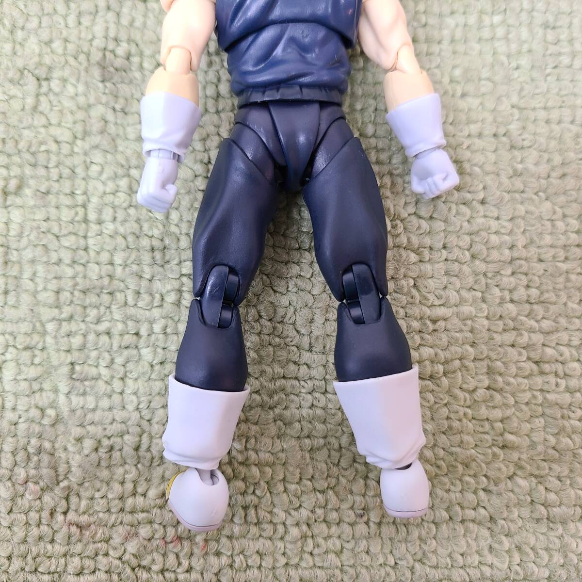 084-M67) 中古品 S.H.Figuarts ドラゴンボール超 ベジータ SUPER HERO フィギュア バンダイの画像8