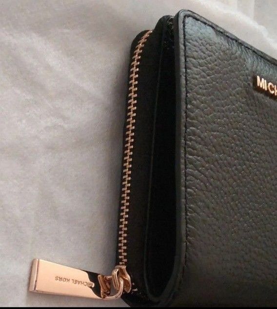 MICHAEL KORS マイケルコース 二つ折り財布   ブラック レザー