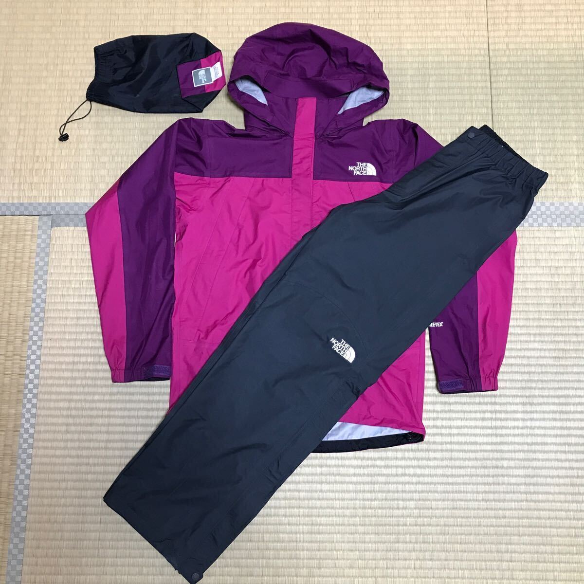 ★数回着用の美品★ノースフェイス レインウェア GORE TEX ゴアテックス　レディースMサイズ_画像1