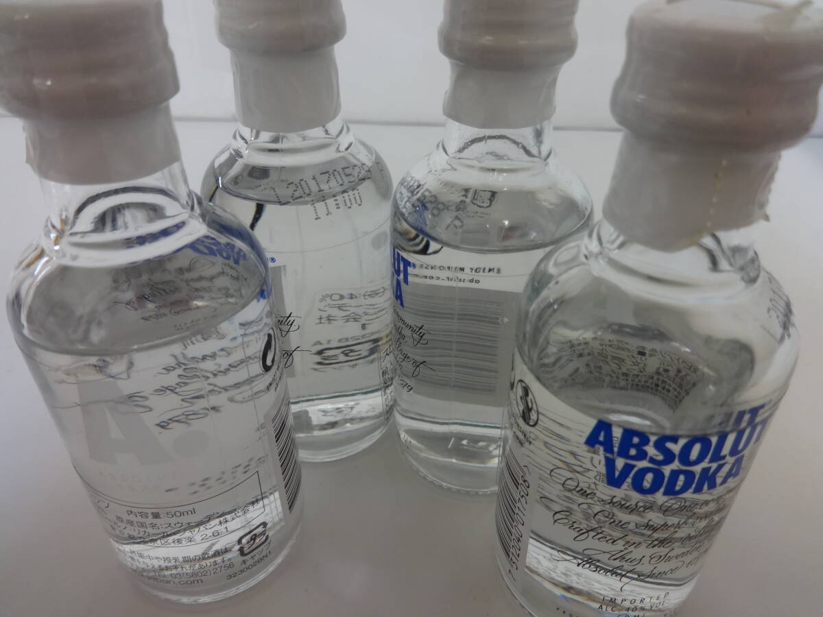 H107 not yet . plug sake vodka absolute ABSOLUT VODKA 40% 50ml ×7ps.@ Mini bottle set . departure because of . amount equipped with translation 