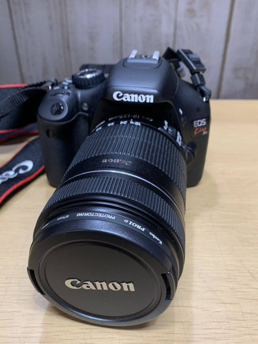 Canon EOS kiss X4 デジタル一眼レフカメラ キャノン 1412906303 CANON ZOOM LENS EF-S 18-135mm 1:3.5-5.6 IS φ67mm バッグ付 電源確認済の画像3