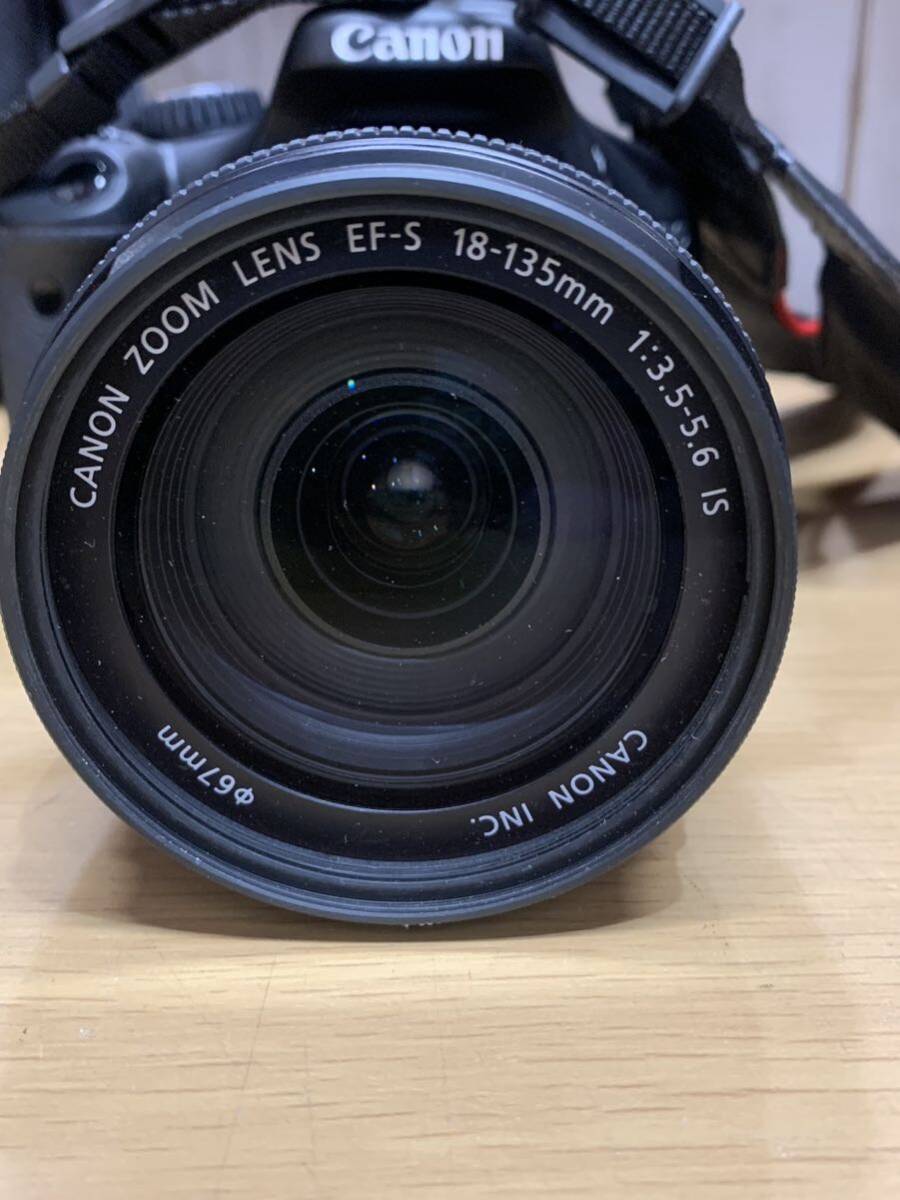 Canon EOS kiss X4 デジタル一眼レフカメラ キャノン 1412906303 CANON ZOOM LENS EF-S 18-135mm 1:3.5-5.6 IS φ67mm バッグ付 電源確認済の画像7