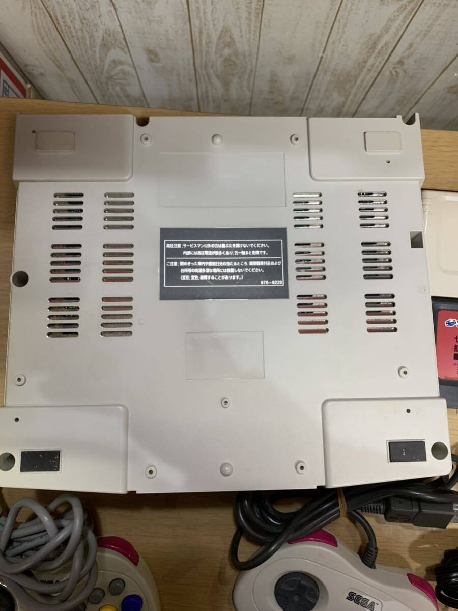 中古 セガサターン SEGA SATURN 本体 コントローラー ケーブル 付属品 通電確認済 HST-3220 セガ ゲーム機 ゲームの画像9