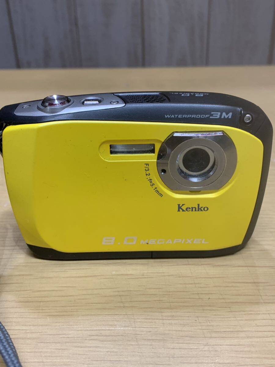 KENKO 防水コンパクトデジタルカメラ DSC808W 2.5TFT 水深3mまで 動作未確認 ケンコー デジカメの画像1