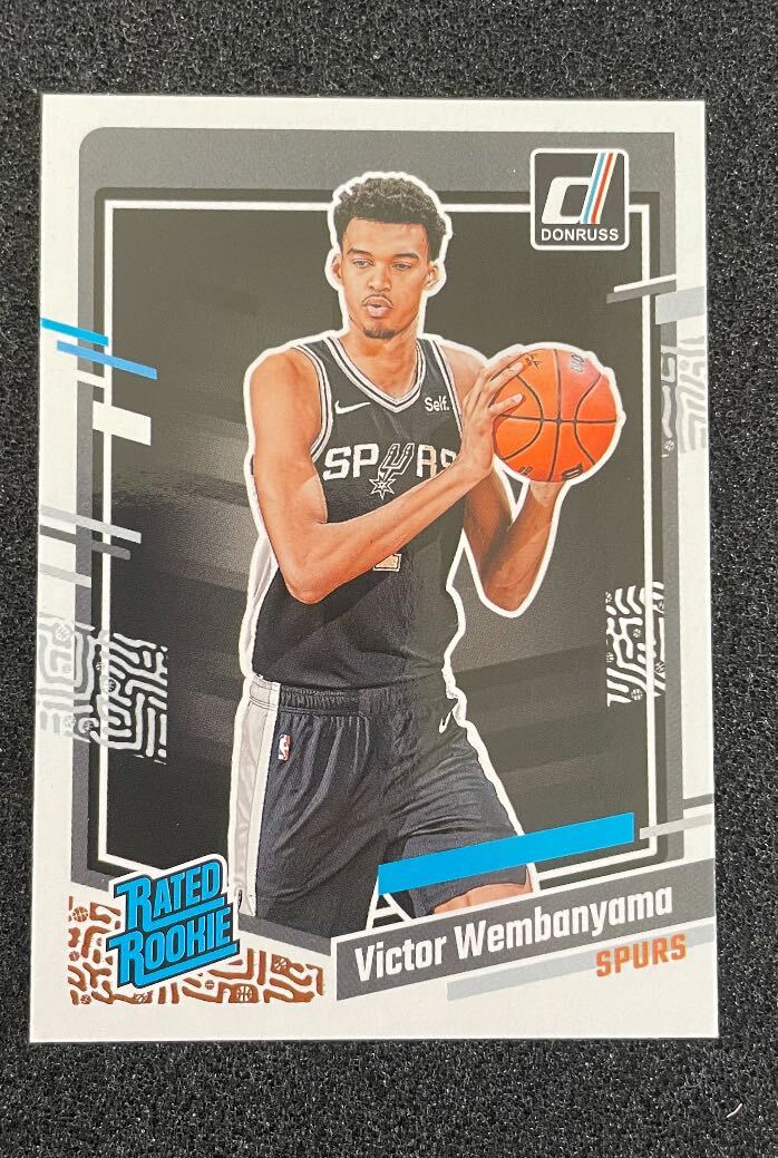 RC Victor Wembanyama ビクター・ウェンバンヤマ 2023-24 Panini Donruss Rated Rookie #220 ルーキーカードNBA カード の画像1