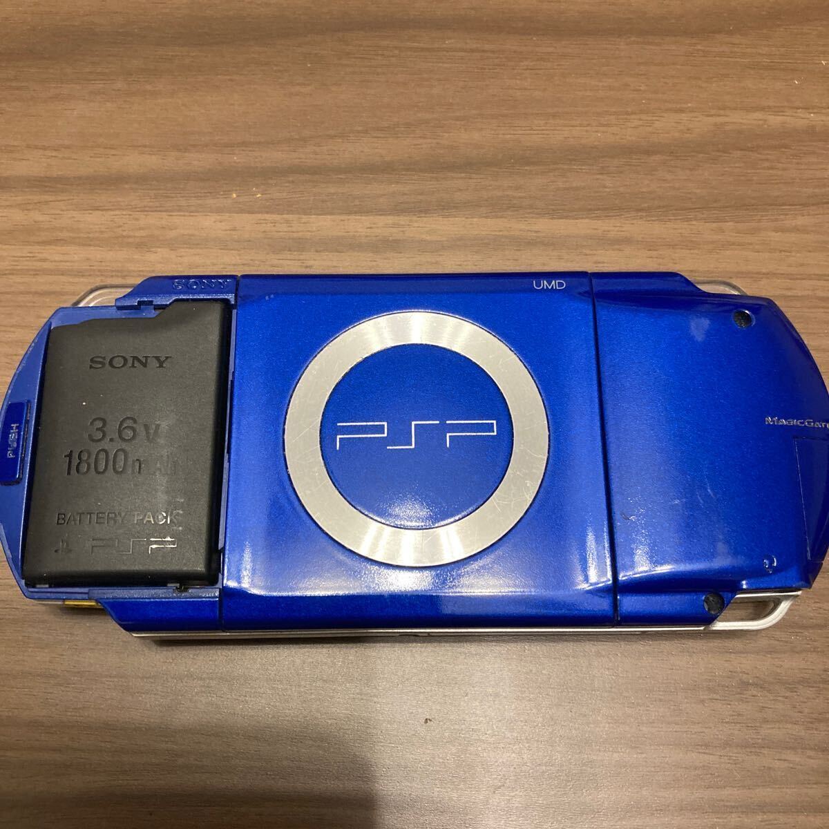 【ジャンク/動作未確認】PSP 本体 メタリックブルー ケース付属 ソフト付属 ラストランカー 電源無し PSP1000