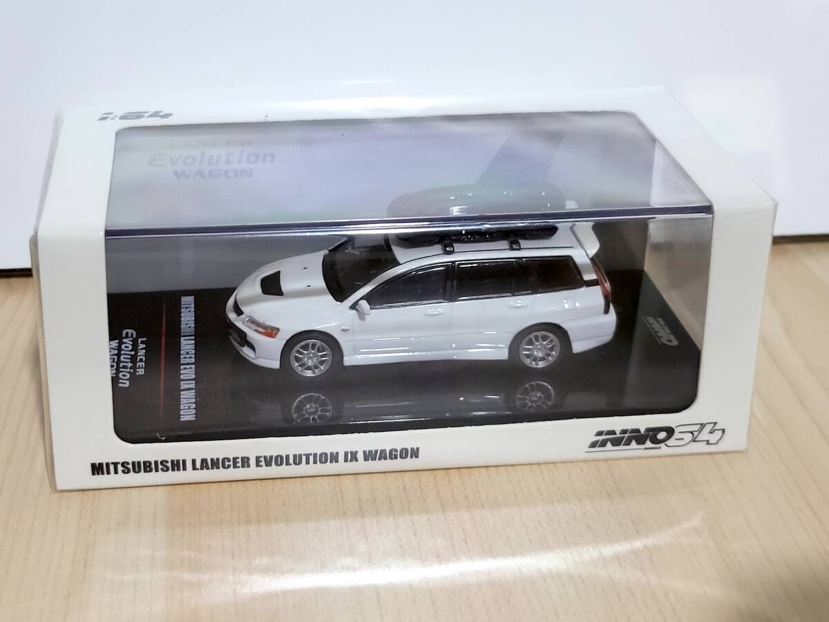 1/64 未開封未展示希少品 別ホイール付品 INNO64 MITSUBISHI LANCER EVOLUTION IX WAGON WHITE PEARL IN64-EV09W-WHP 希少ランエボワゴンⅨの画像1