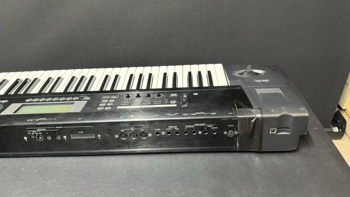 KORG synthesizer TR76 Junk 