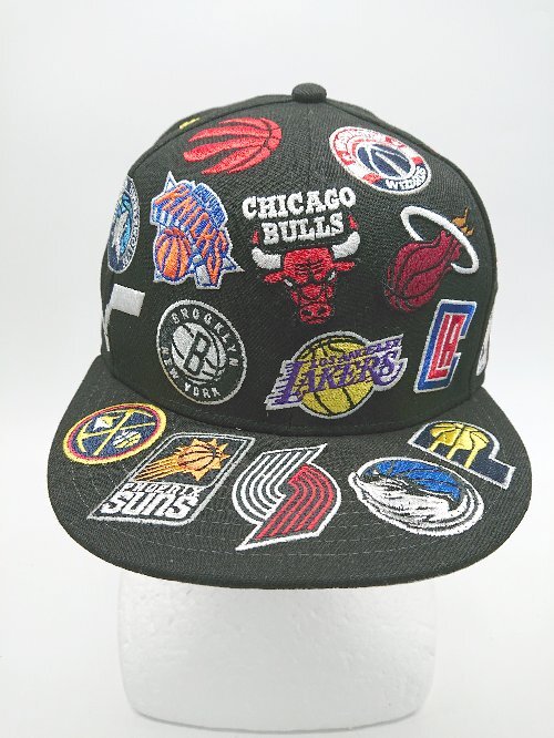 ◇ NEW ERA ニューエラ 9FIFTY NBA オールオーバー ワッペン カジュアル ハット 帽子 ブラック メンズ P_画像3