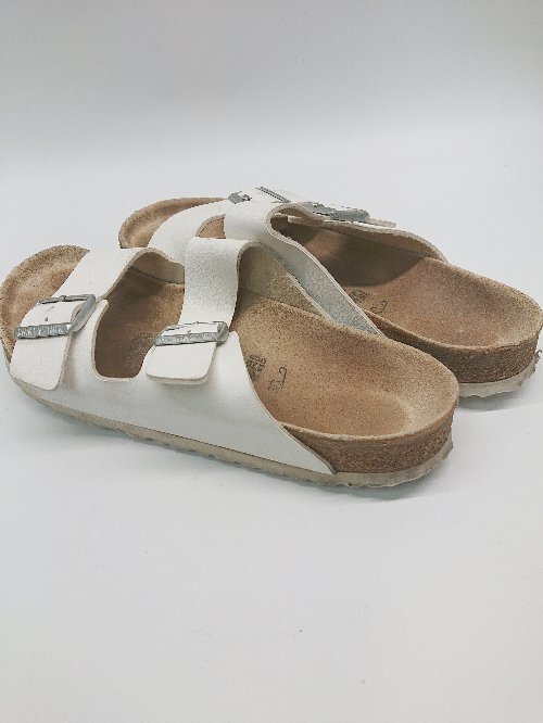 ◇ BIRKENSTOCK ビルケンシュトック アリゾナ シンプル 定番 サンダル サイズ27.0cm ホワイト メンズ P_画像2