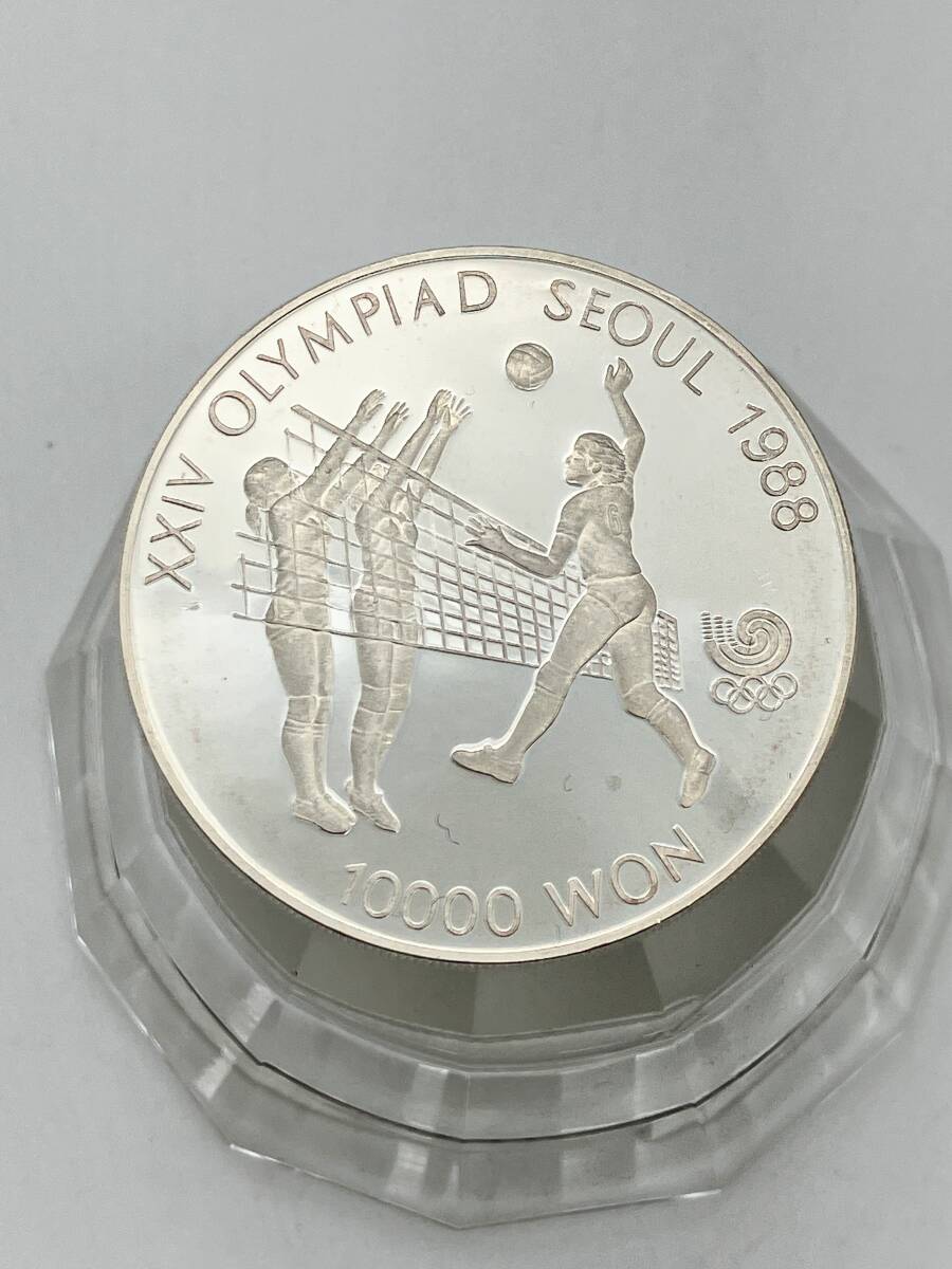ミさ［MtY1621］外貨　ソウルオリンピック 1988年 記念コイン セット 10000ウォン 5000ウォン　コレクション品　コンパクトサイズ_画像3