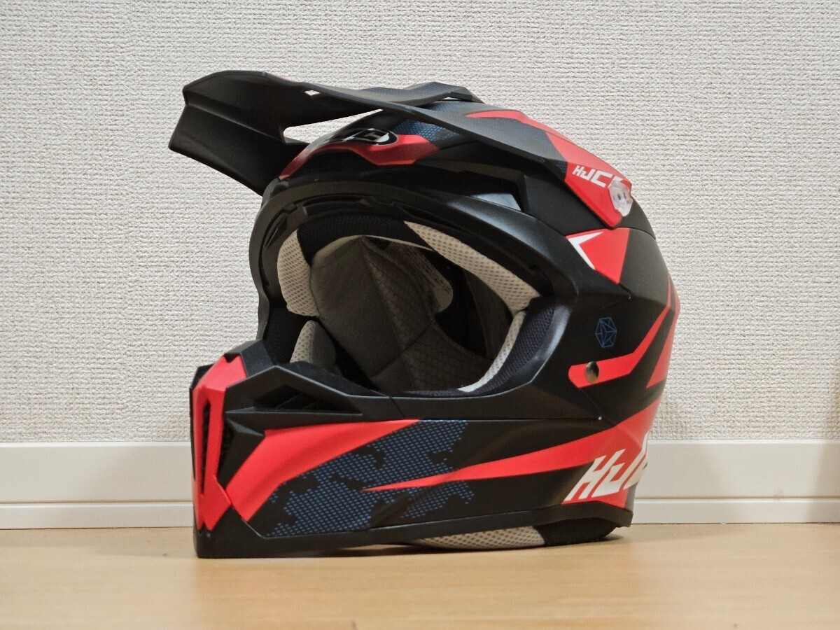 HJC i50 off-road helmet 