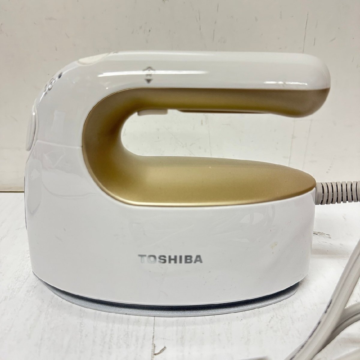 衣類スチーマー TOSHIBA TAS-X3(NW) WHITE 19年製 5789の画像3
