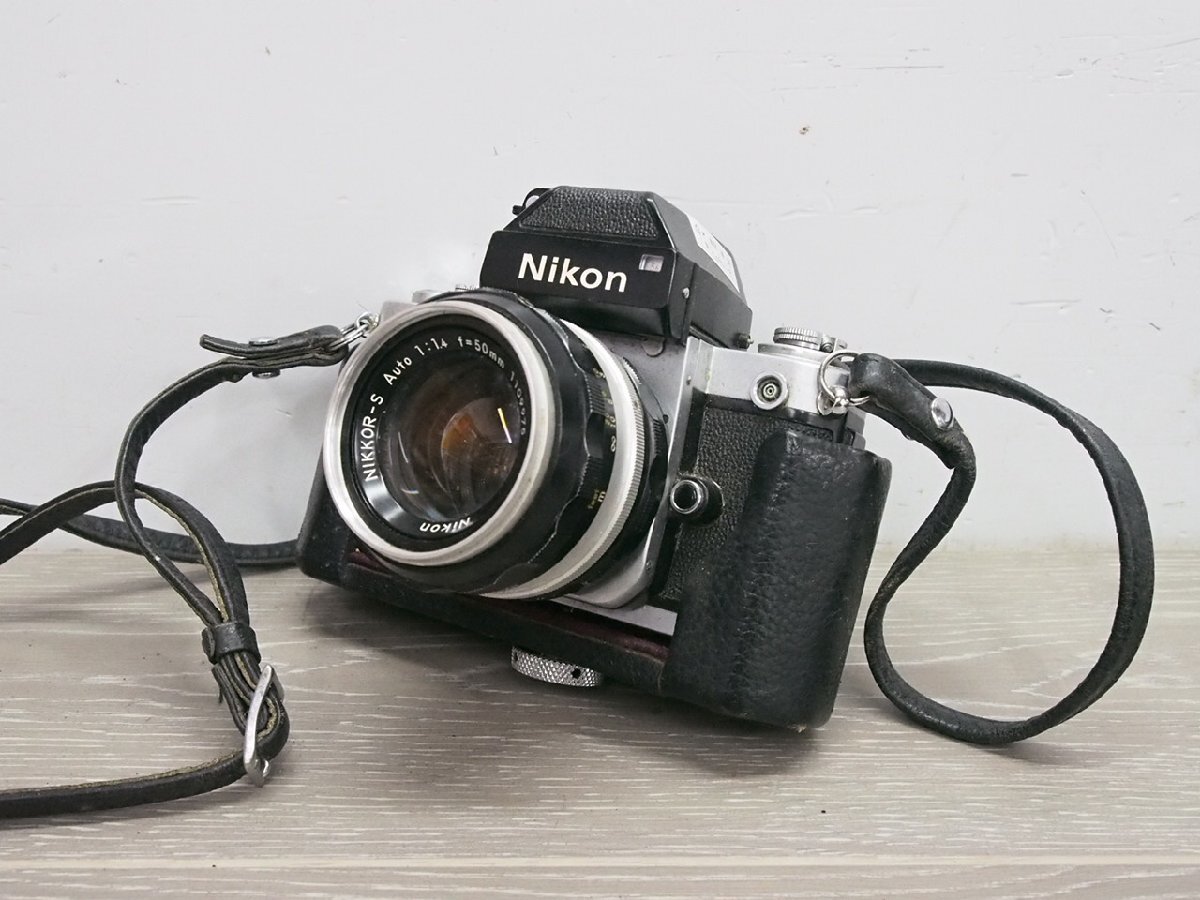☆【1H0401-9】 Nikon ニコン フィルムカメラ F2？ カバー、レンズキャップ付き 1:1.4 f＝50mm ジャンクの画像1