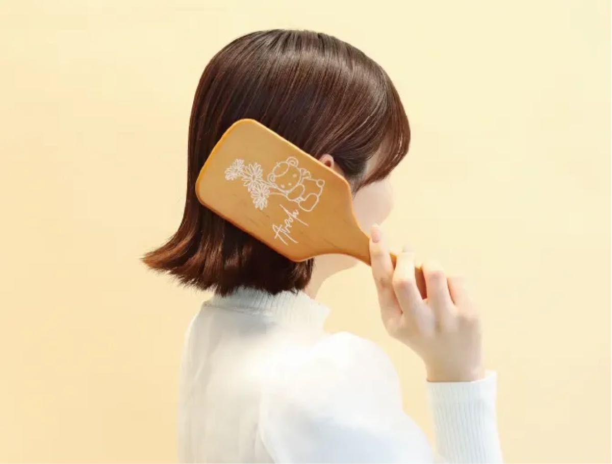 【新品】AVEDA×familiar＊限定刻印入りパドルブラシ