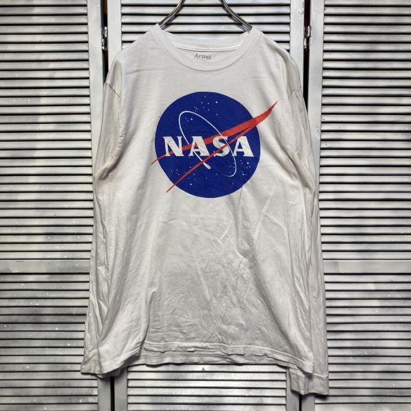 AFDD 1スタ 白 プリント 長袖 Tシャツ ロンT ナサ NASA 宇宙 ロゴ 90s 00s ビンテージ アメリカ 古着 ベール 卸 仕入れの画像2