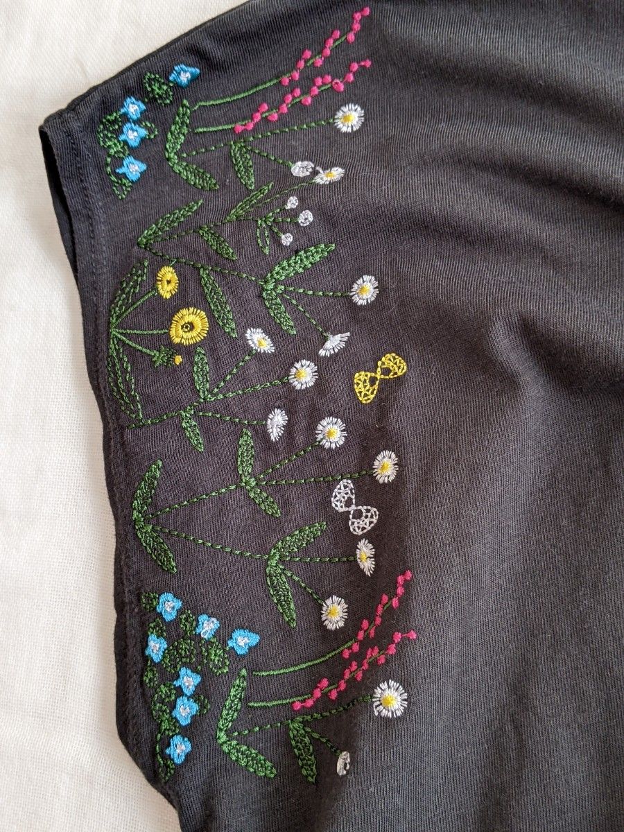 グラニフ　graniph　半袖　刺繍　花柄　トップス　シャツ　レディース　フリーサイズ