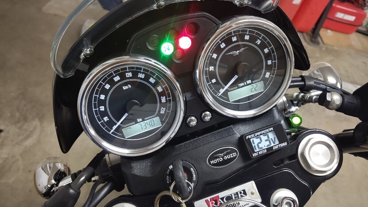MOTO GUZZI V7 RACER 程度良好 検R6年11月(個人出品)_画像10