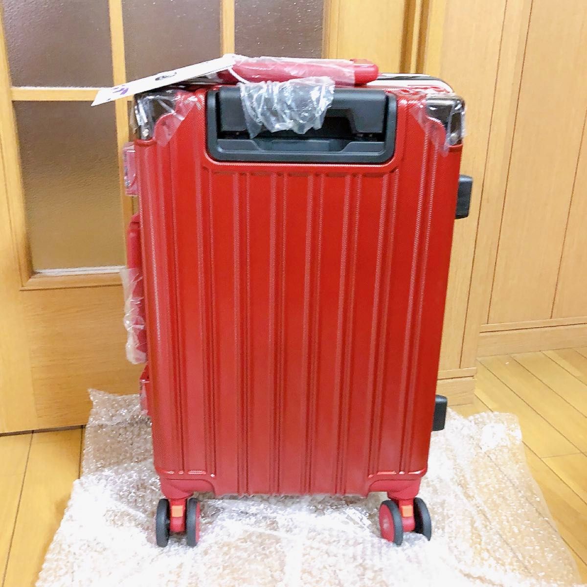 新品 スーツケース キャリーバッグ キャリーケース 機内持込み可 1-3泊分 赤 男女兼用