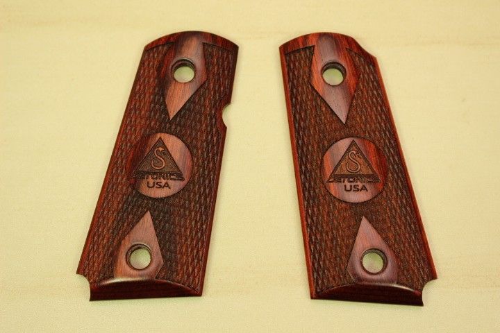 アルタモントデトニクスロゴ入り木製グリップウェイト付ウッド アルタモントデトニクスロゴ入り木製グリップウェイト付ウッド