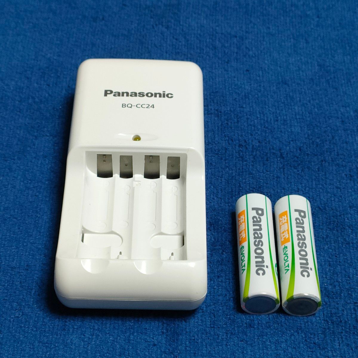 Panasonic  充電器　BQ−CC24・Panasonic　ニッケル水素電池　EVOLTA 　単3形  HHR-3MVS