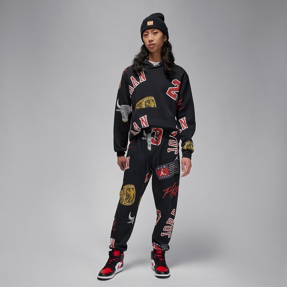 7412円 新品 未使用 NIKE JORDAN 総柄 イラスト柄 スウェット 7412円 新品 未使用 NIKE JORDAN 総柄 イラスト柄 スウェット