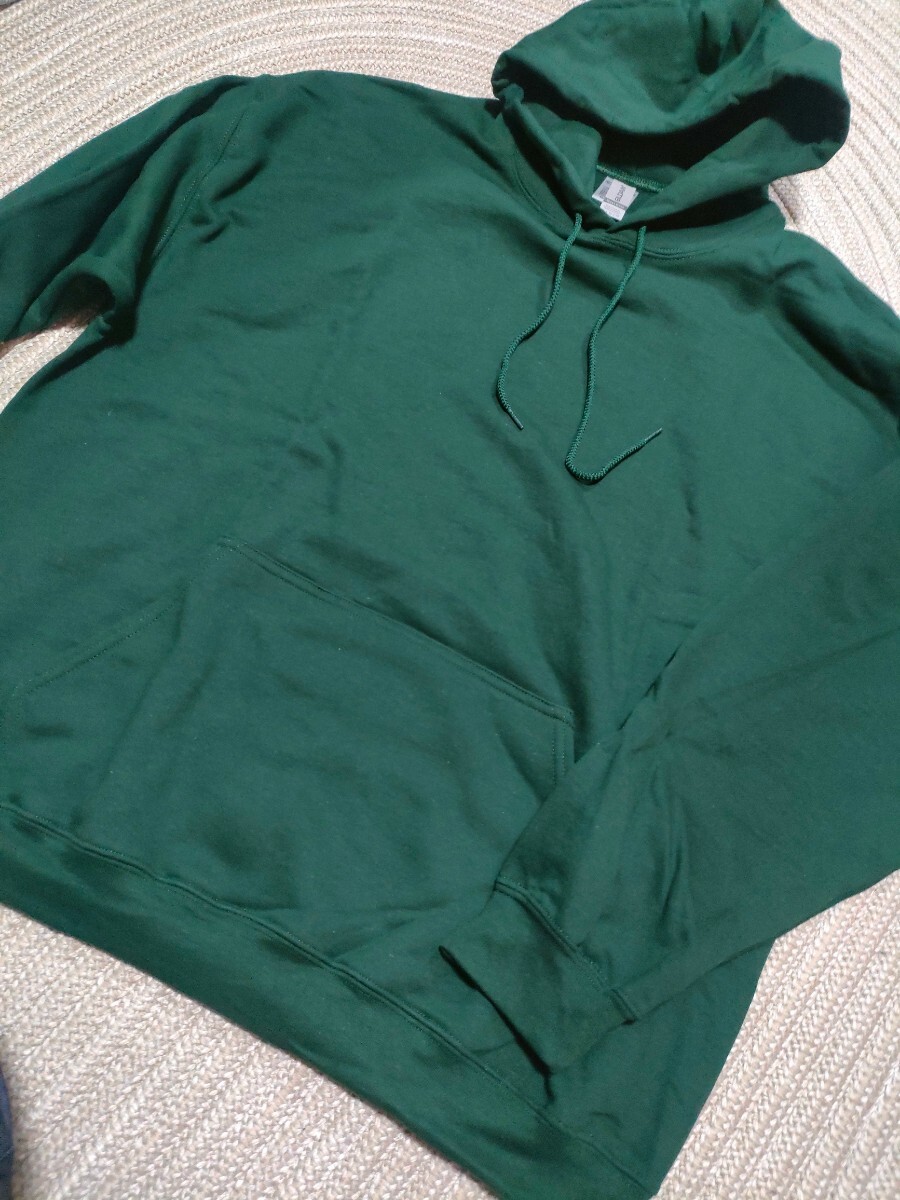 Новый неиспользованный Gildan Gildan Solid Sweat Parker Dark Green XL Green