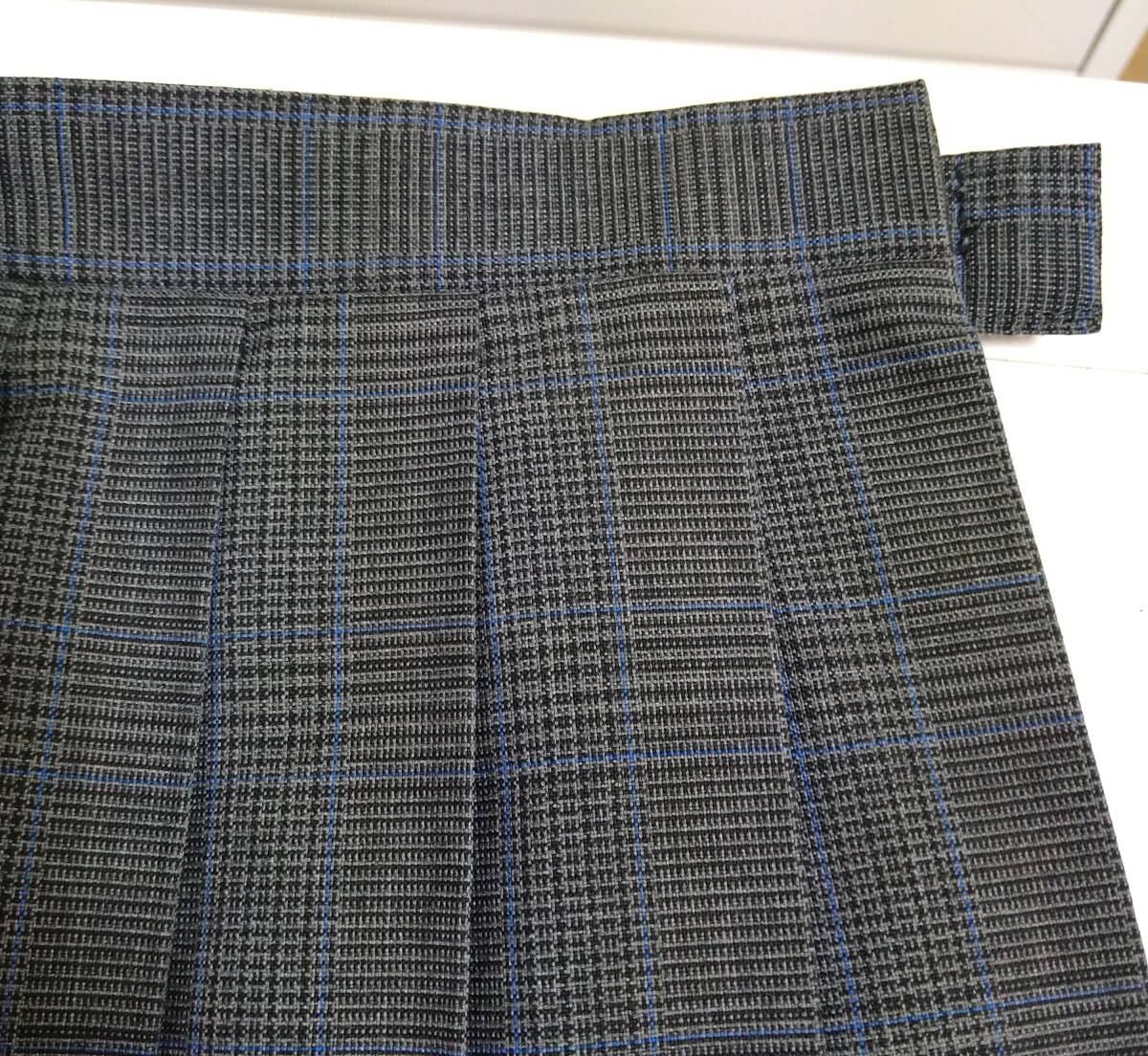 北九州市中学校　標準 制服　夏用スカート　ウエスト69　丈60_画像2