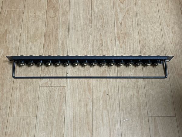 XLRオス×16 コネクターパネル