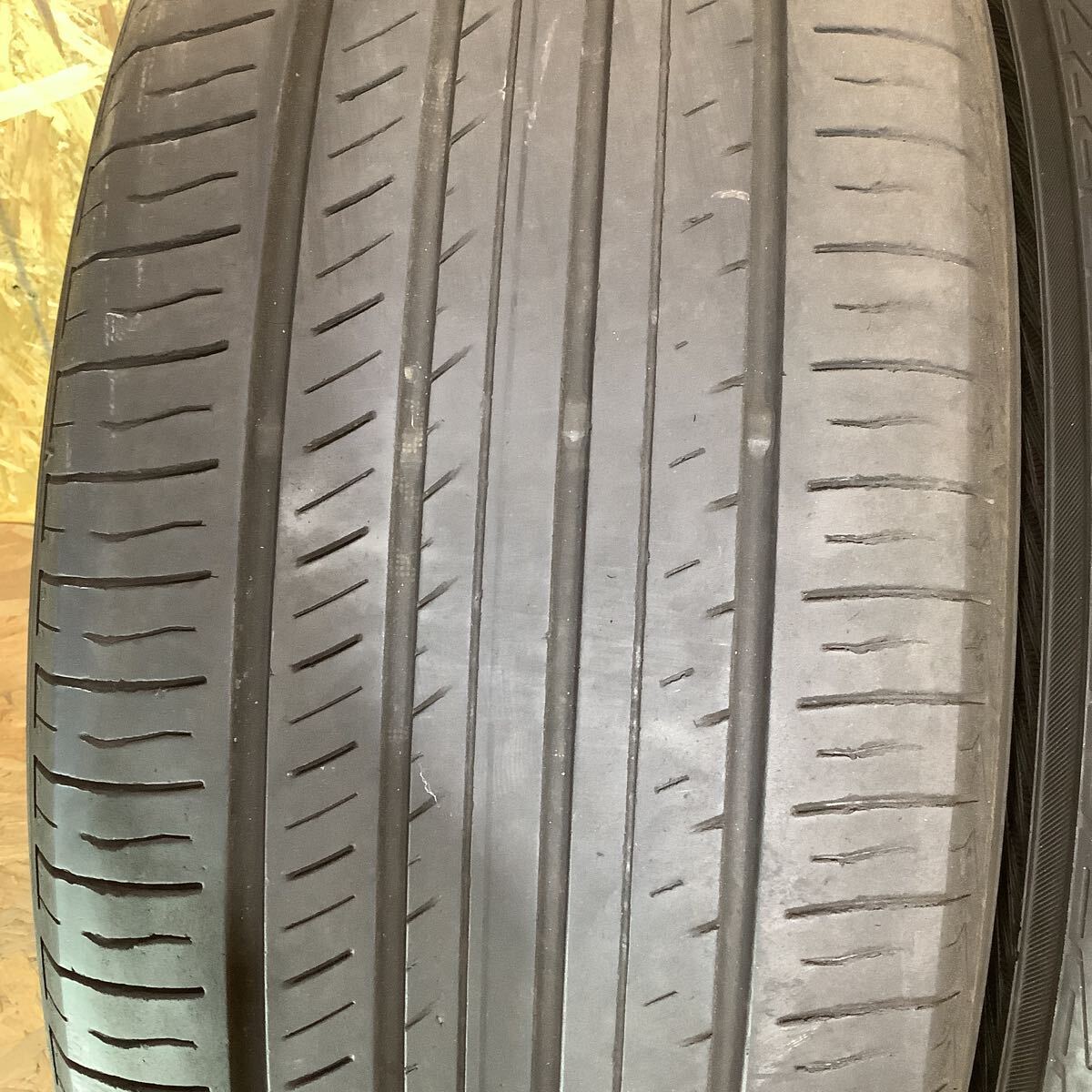 YOKOHAMA ADVAN dB V552 ヨコハマ 235/50R18 夏 2019年製 2本セット 6分山_画像2