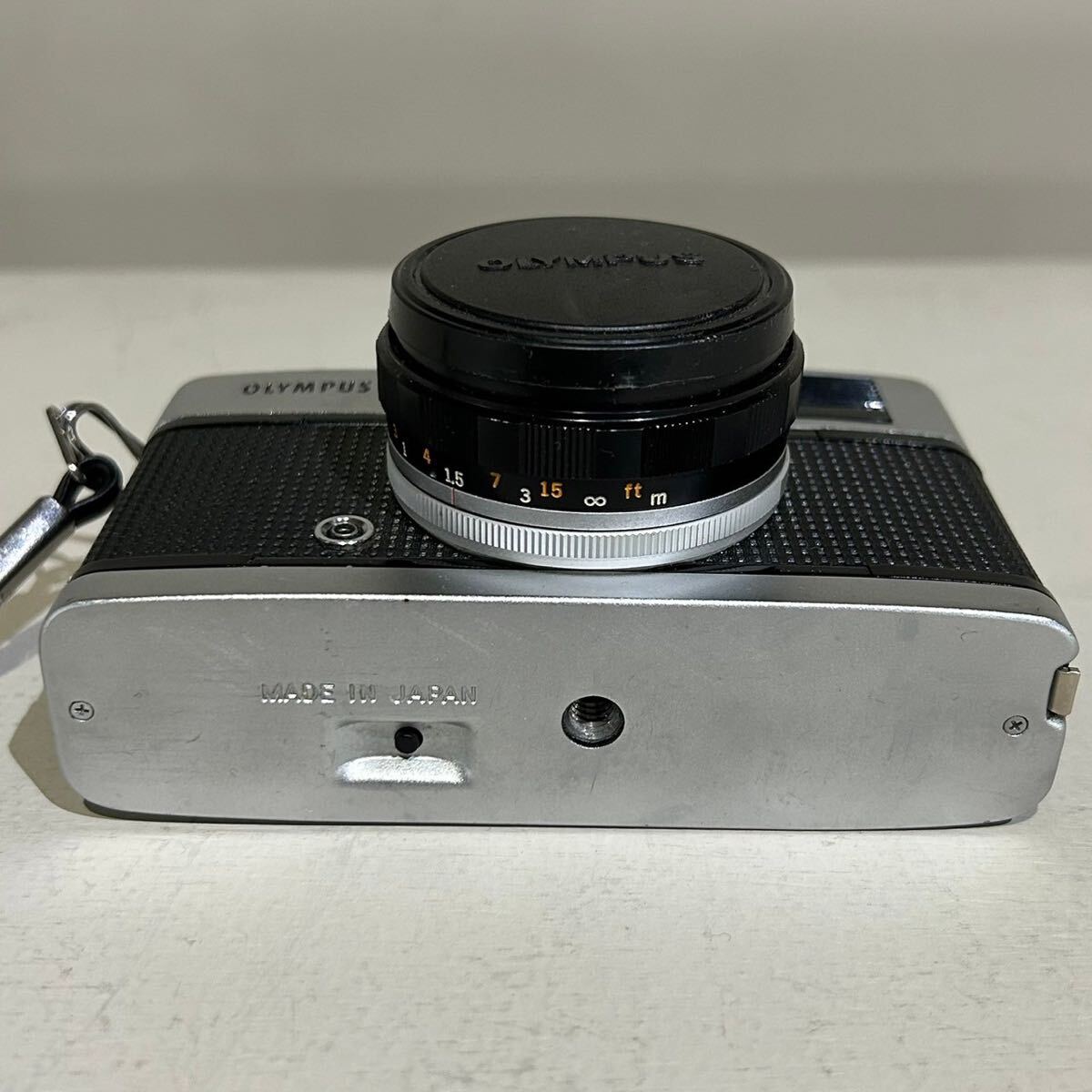オリンパス OLYMPUS TRIP 35 コンパクト 35mm フィルムカメラ with D.Zuiko 40mm f/2.8 動作未確認の画像4